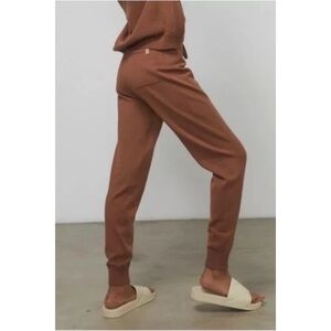 Lunya Luxury Cozy cotton silk jogger Washable humble brown (walnut) Sz M $150